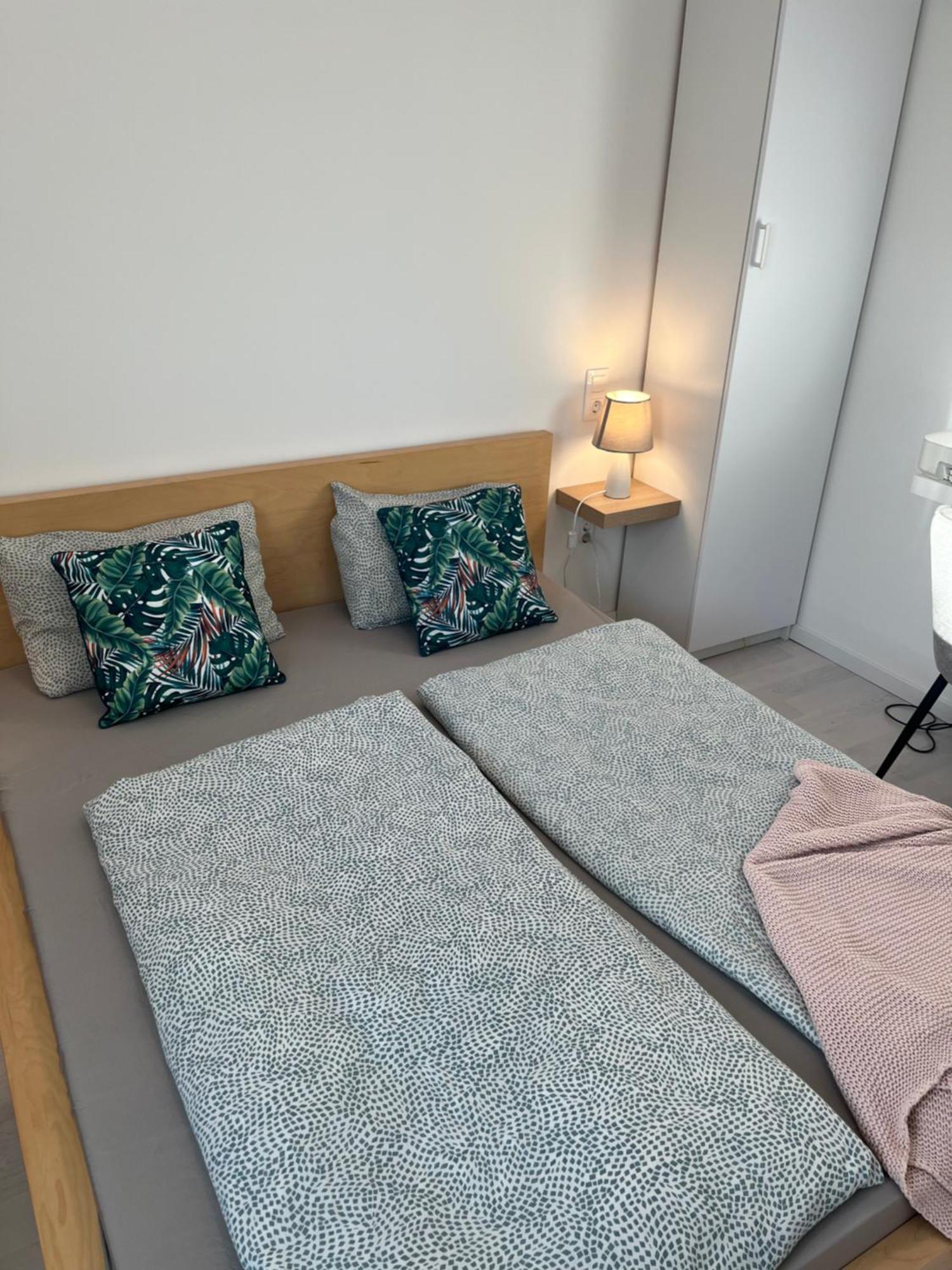 Marton Apartman Balatonszárszó Zewnętrze zdjęcie