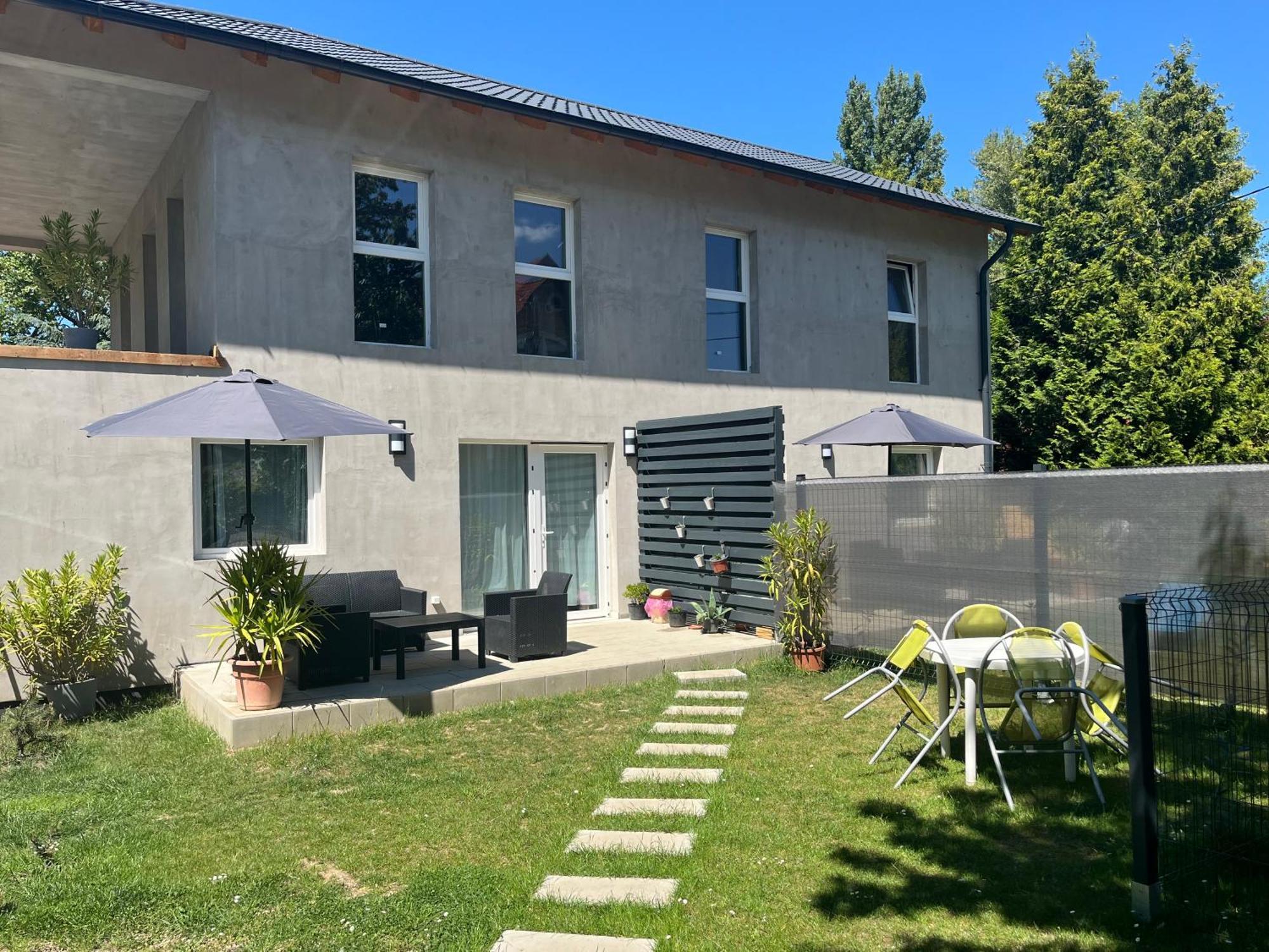 Marton Apartman Balatonszárszó Zewnętrze zdjęcie